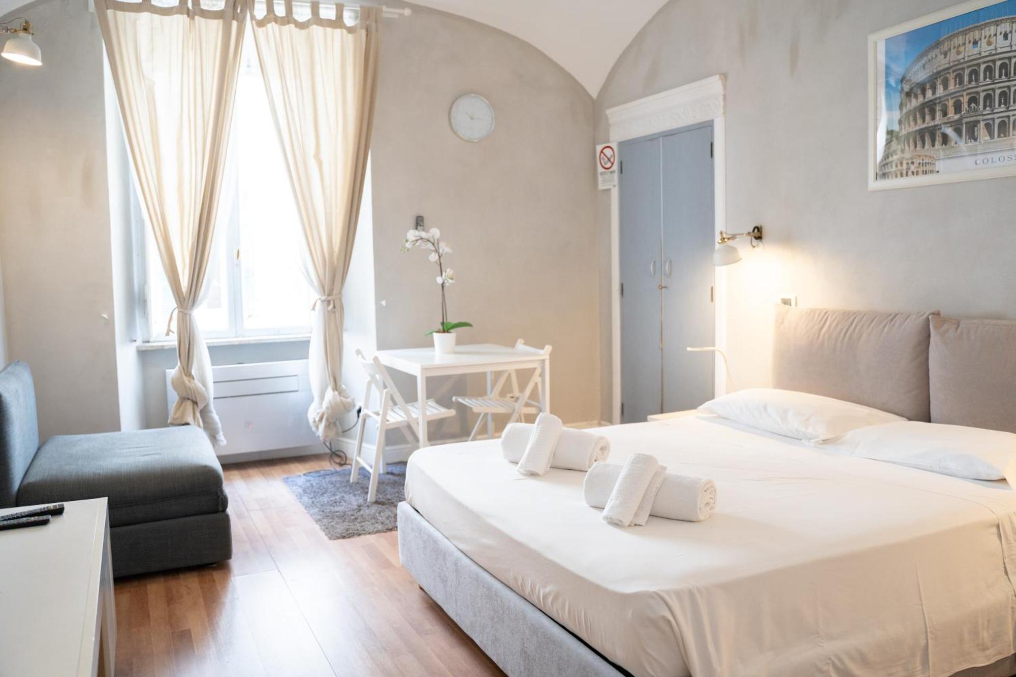 Key Apartment San Giovanni Rome Buitenkant foto